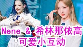 我今年19岁谈了恋爱，有时候和她在一起的时候就想爱抚她（只限于上面），可现在她却不给了，怎么办