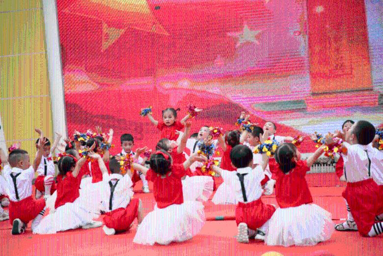 “百花迎新乐中原——2024河南文艺界新春欢乐行”活动走进驻马店启动仪式举行