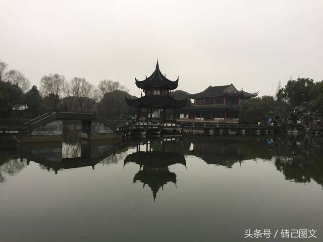 听说黑米粥非常友好血糖高胃肠功能弱的人过量食用反而会加重病情